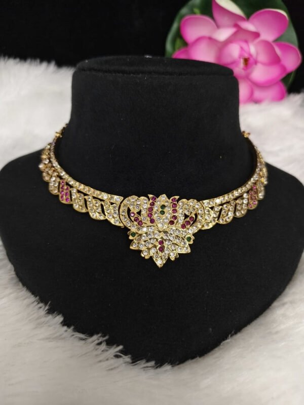 Impon Lotus Necklace