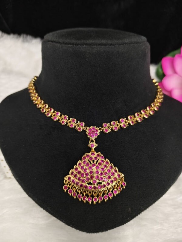 Ruby Annapakshi impon necklace