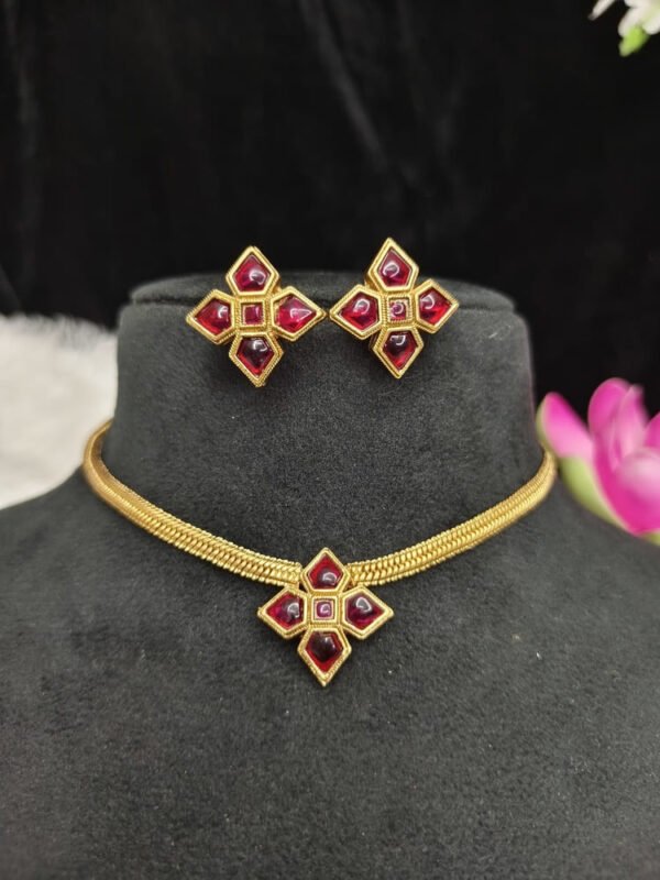 Kemp attikai with studs - RUBY