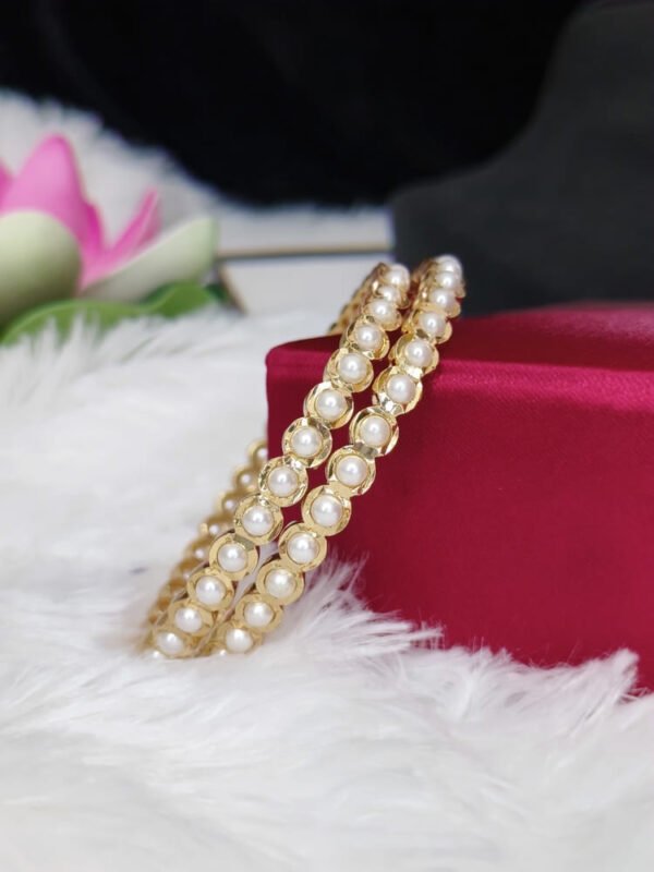 Traditional bangles - PEARLS