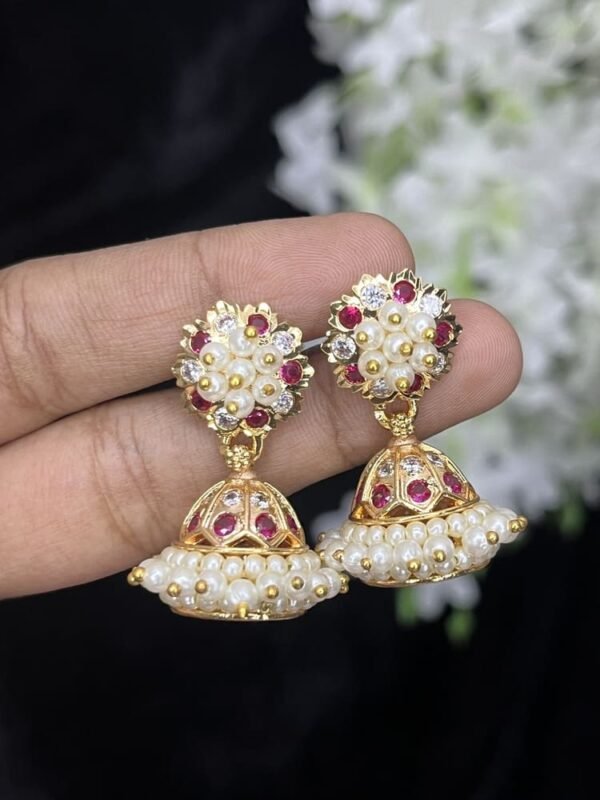 Pearls and pink stones jumkas - Handmade