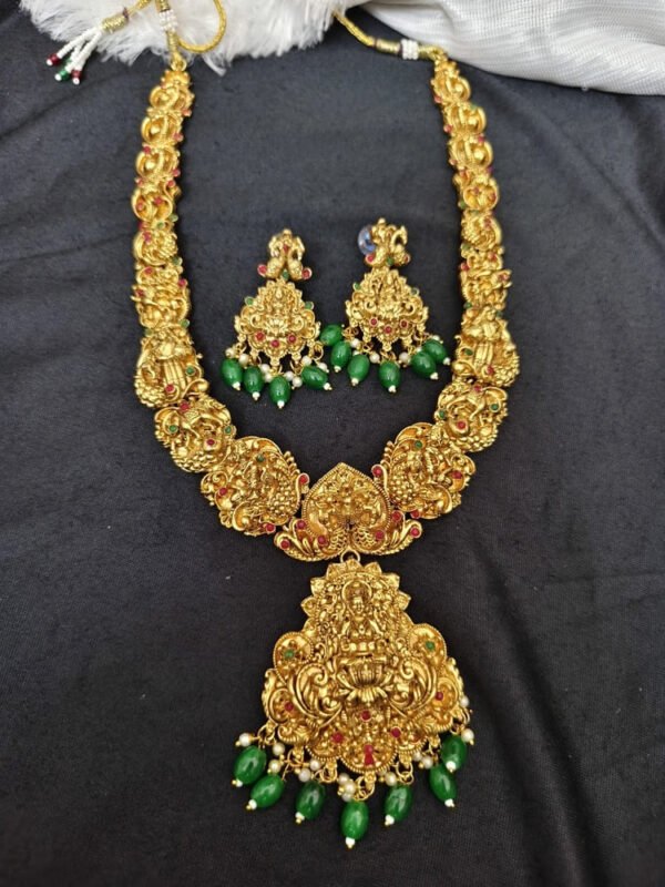 Lakshmi haram with earrings