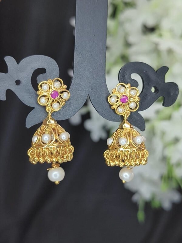 Pearls Jumkas like gold