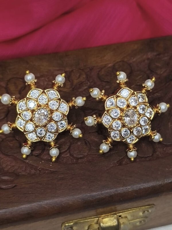 Pearl Studs