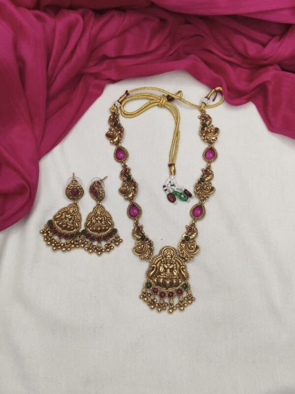 Antique Laksmi Necklace with earrings