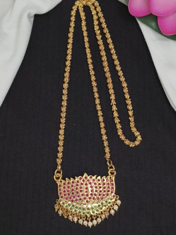 Impon Lotus dollar chain