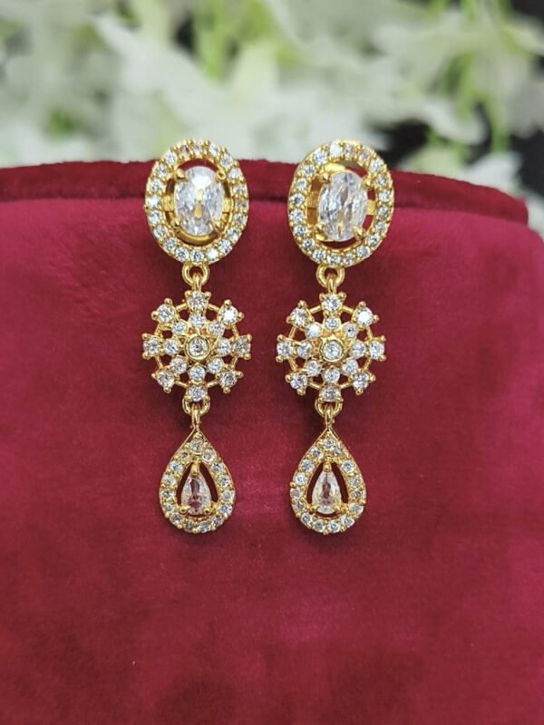Party wear necklace with earrings - Image 2