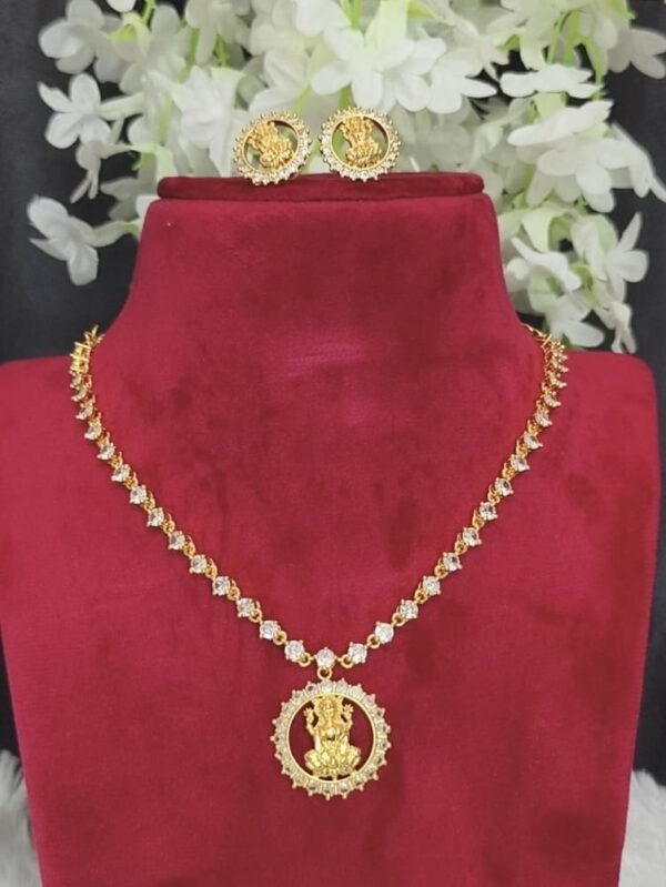 Impon Lakshmi necklace with earrings