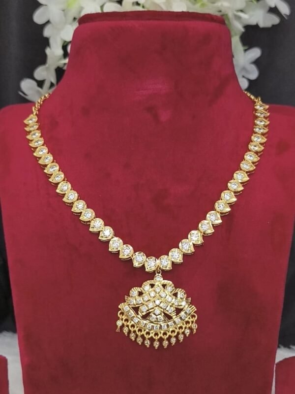 Impon white stone necklace