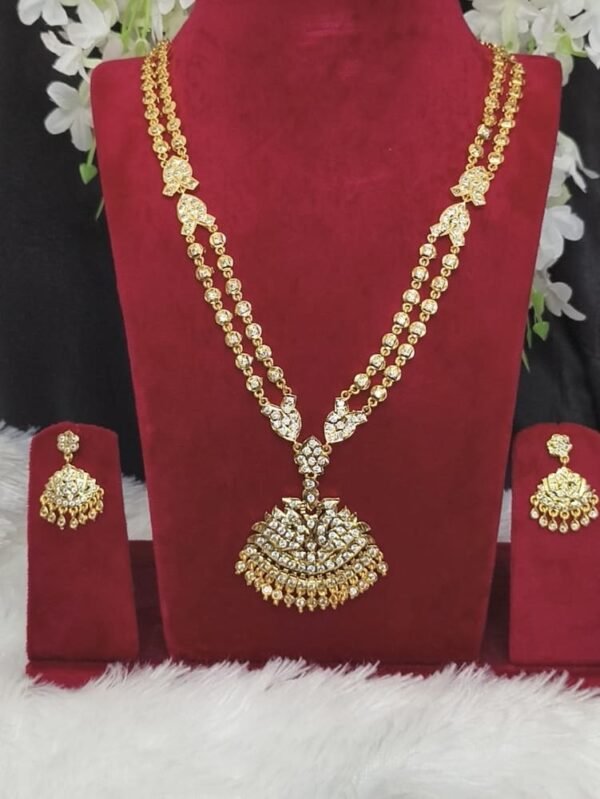 Impon rani haram with earrings - Image 4