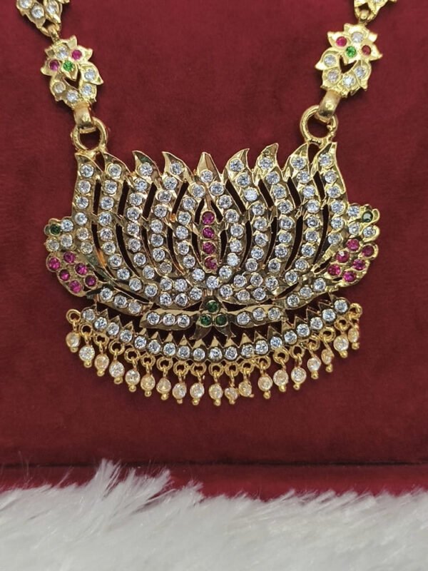Impon grand stone Lotus haram