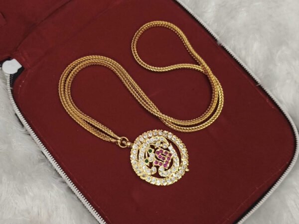 Impon OM Dollar chain