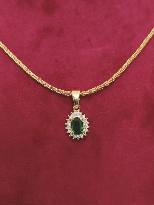 Diamond like short dollar chain