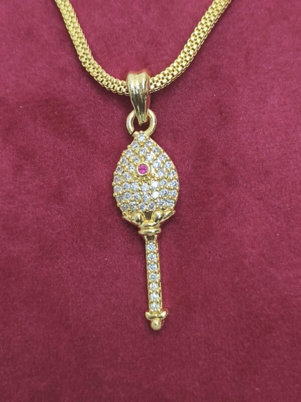 AD vel dollar with short chain