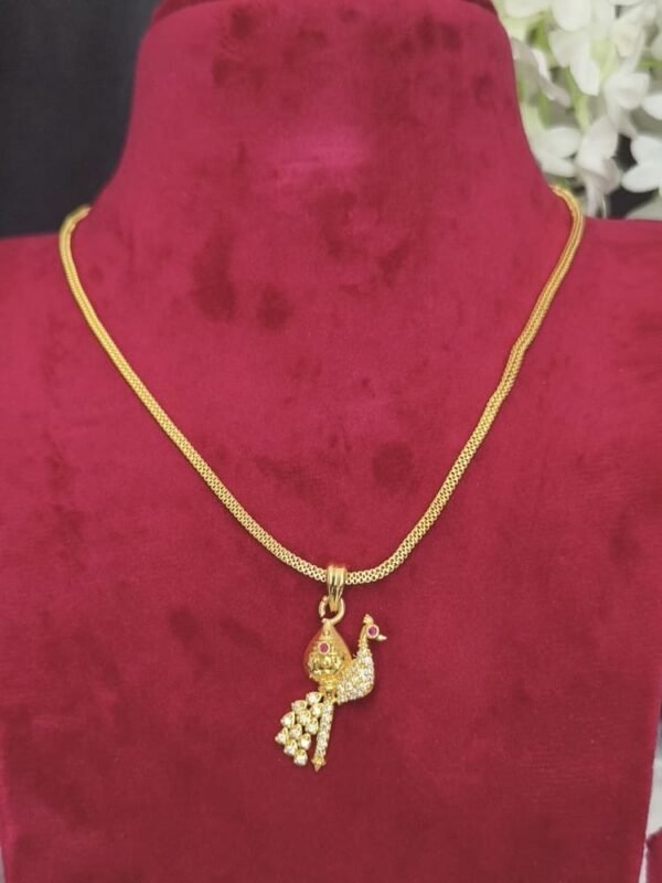 AD dollar with short chain - Image 2
