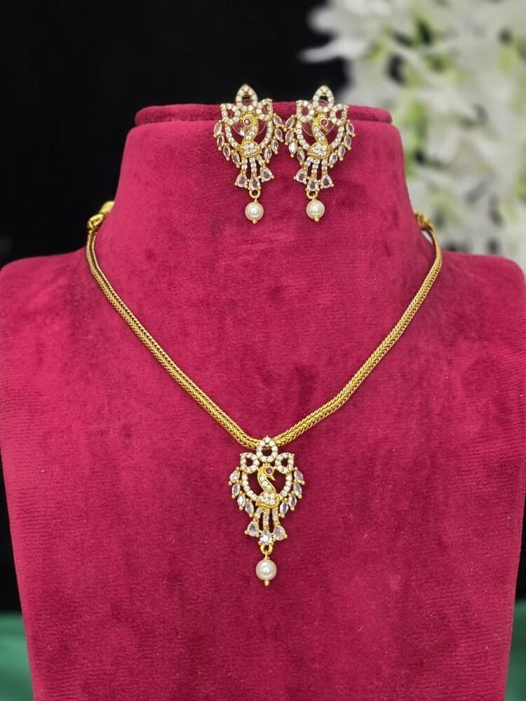 Premium Antique Diamond like necklace with earrings