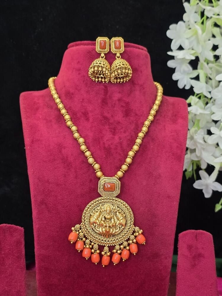 Antique Lakshmi Beads Neckset with Jumkas