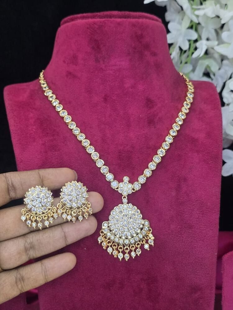 Impon Necklace with Earrings