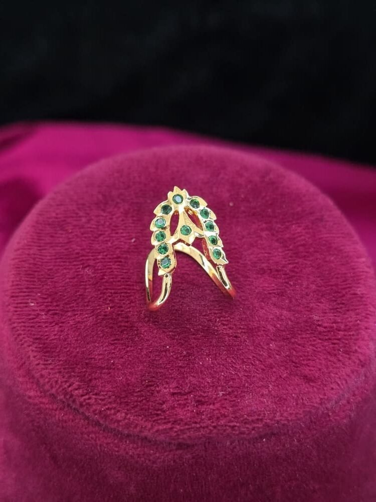 Traditional Vanki Ring