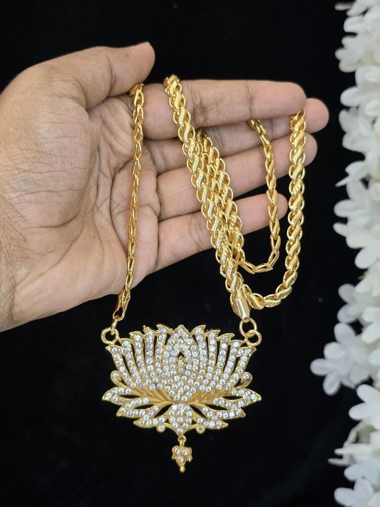 Impon Dollar Chain