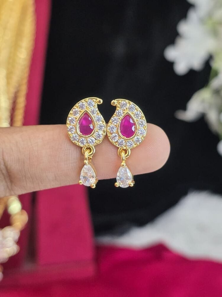 Trendy Mango Earring